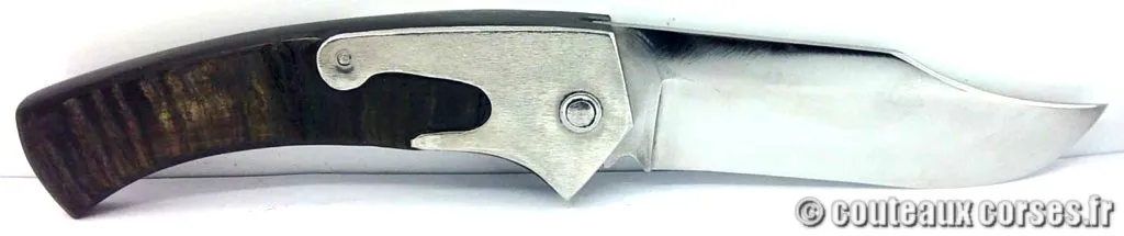 Couteau artisanal corse, A Vellutini cbKJOIP445 couteau-corse-traditionnel-lame-acier-carbone-manche-corne-de-bouc-et-mitre-aluminium-KJOIP445-6