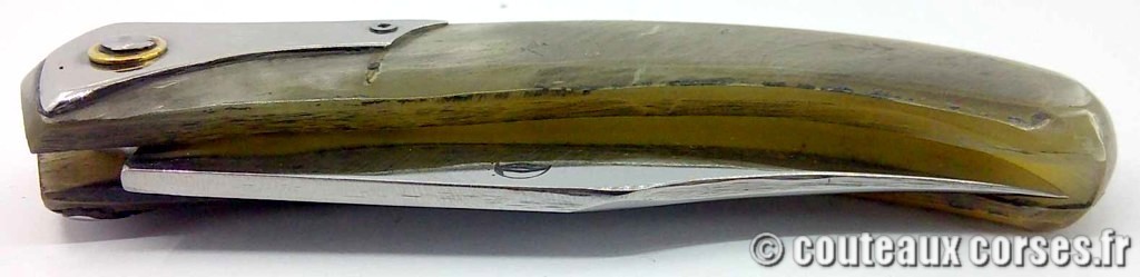 couteau-corse-traditionnel-lame-acier-carbone-manche-corne-de-bouc-et-mitre-aluminium-ASWXP147-3