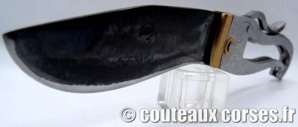 couteau-corse-cran-arret-vellutini-0806-2-9 couteau-corse-cran-arret-vellutini-0806-2-9