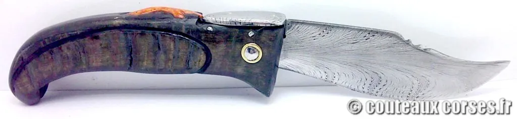 Couteau artisanal corse, A Vellutini GBRDE2222-cb760 couteaux-corses-vellutini-GBRDE222-6.jpg