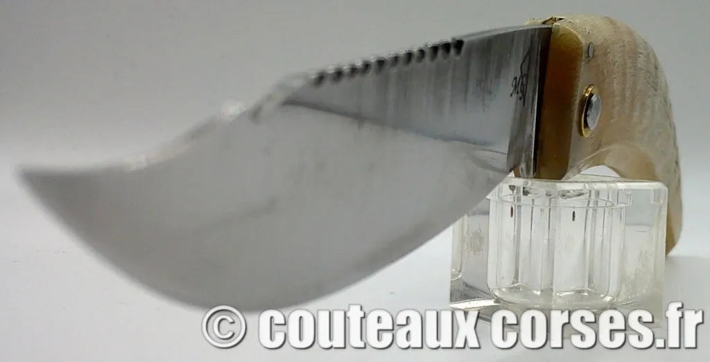 couteaux-corses-mg01-3001-9-9 couteaux-corses-mg01-3001-9-9