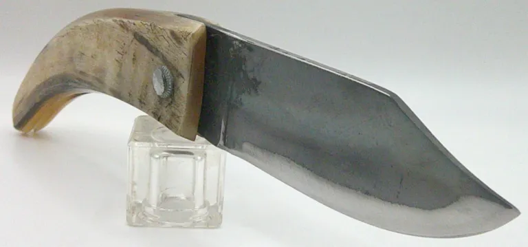 couteau-corse-artisanal-padovani-MP-couteau-corse-artisanal-padovani-couteau-corse-artisanal-padovani-MP-couteau-corse-artisanal-padovani-MP0105-2-10