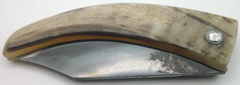 couteau-corse-artisanal-padovani-MP-couteau-corse-artisanal-padovani-couteau-corse-artisanal-padovani-MP-couteau-corse-artisanal-padovani-MP0105-2-2