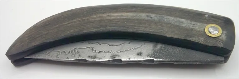 couteau-corse-padovani_011225-2-2