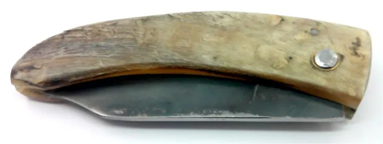 couteau-corse-artisanal-padovani-MP-couteau-corse-artisanal-padovani-couteau-corse-artisanal-padovani-MP-couteau-corse-artisanal-padovani-MP0101-1-2