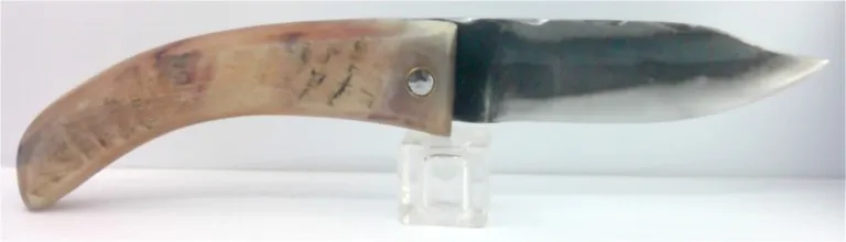 couteau-corse-artisanal-padovani-MP-couteau-corse-artisanal-padovani-couteau-corse-artisanal-padovani-MP-couteau-corse-artisanal-padovani-MP0101-2-6